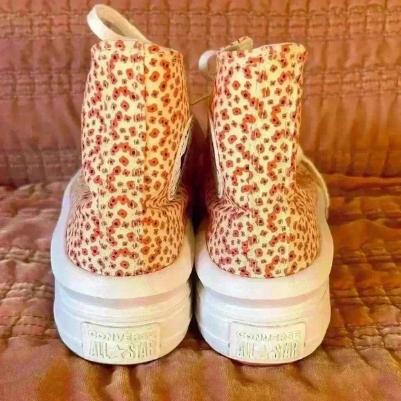 Chuck Taylor All Star Move Platform High Vintage Floral, Size Women’s 8.5 - Picture 6 of 8